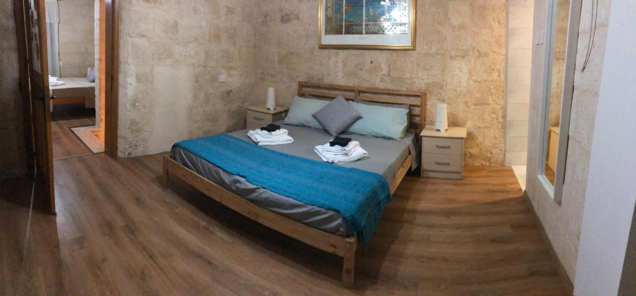 Ferienwohnung Floriana Cosy Townhouse Exterior foto
